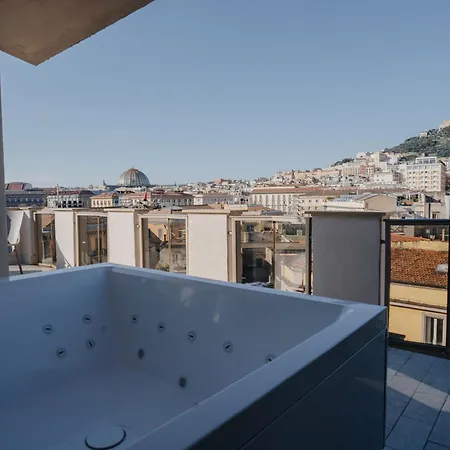 Poetica Boutique Sky Hotel 4*