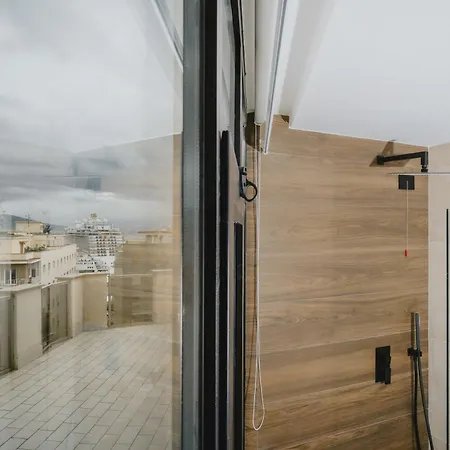 Hotel Poetica Boutique Sky 4*