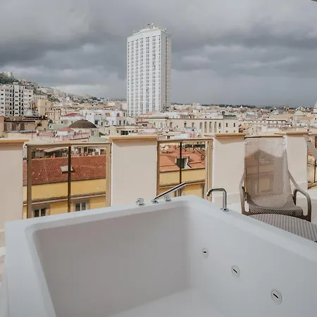Poetica Boutique Sky 4*