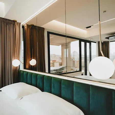 Ξενοδοχείο Poetica Boutique Sky 4*