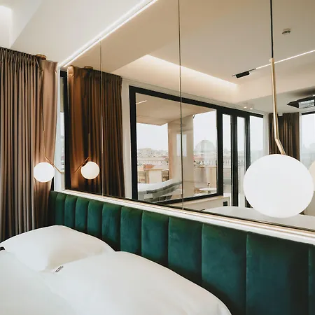 Poetica Boutique Sky Hotel